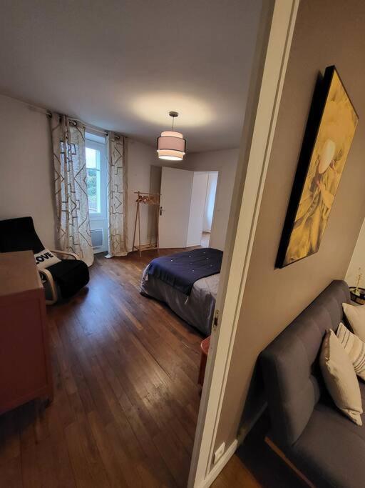 Le P'Tit Nid Apartamento Parthenay Exterior foto